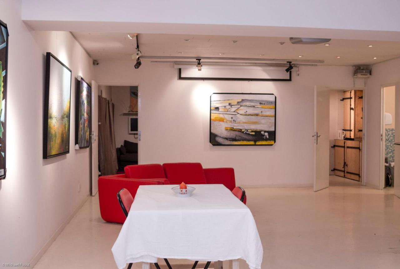 Eiffel Tower / Loft Space Paris